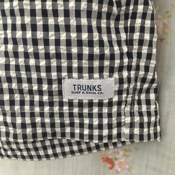 Trunks Surf and Swim co. - Picture 3 of 8